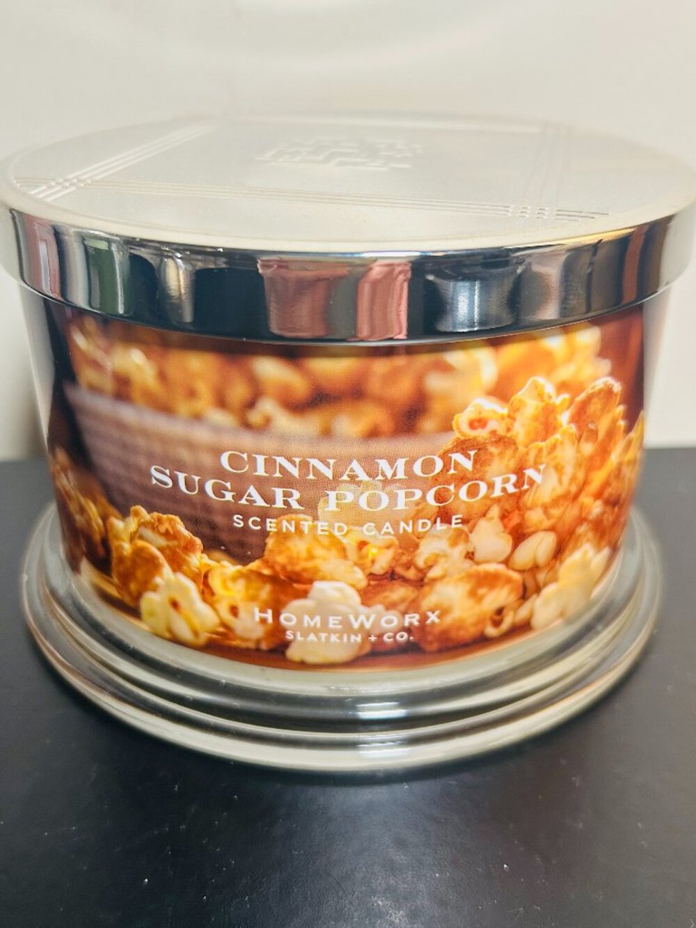 HomeWorx by Slatkin Cinnamon Sugar Popcorn 4-Wick 18oz Candle NEW